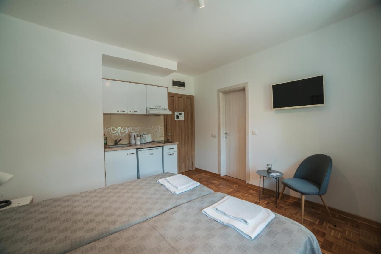 Arena East Apartment Belgrade Exterior photo
